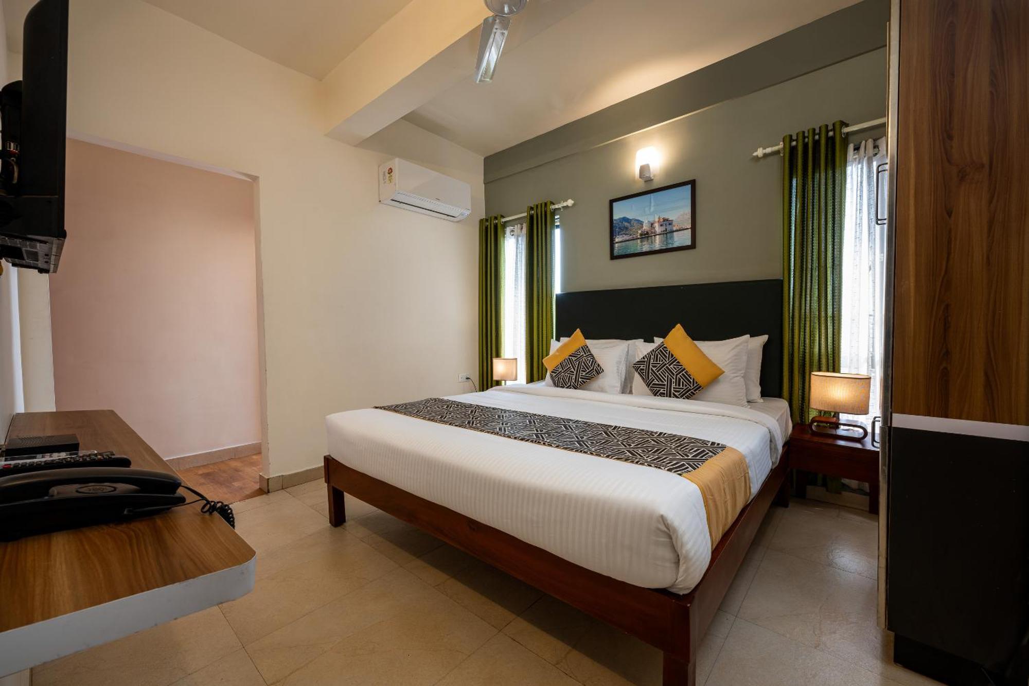 Cj Grande By Jesway Hotels & Resorts Kochi Exteriér fotografie