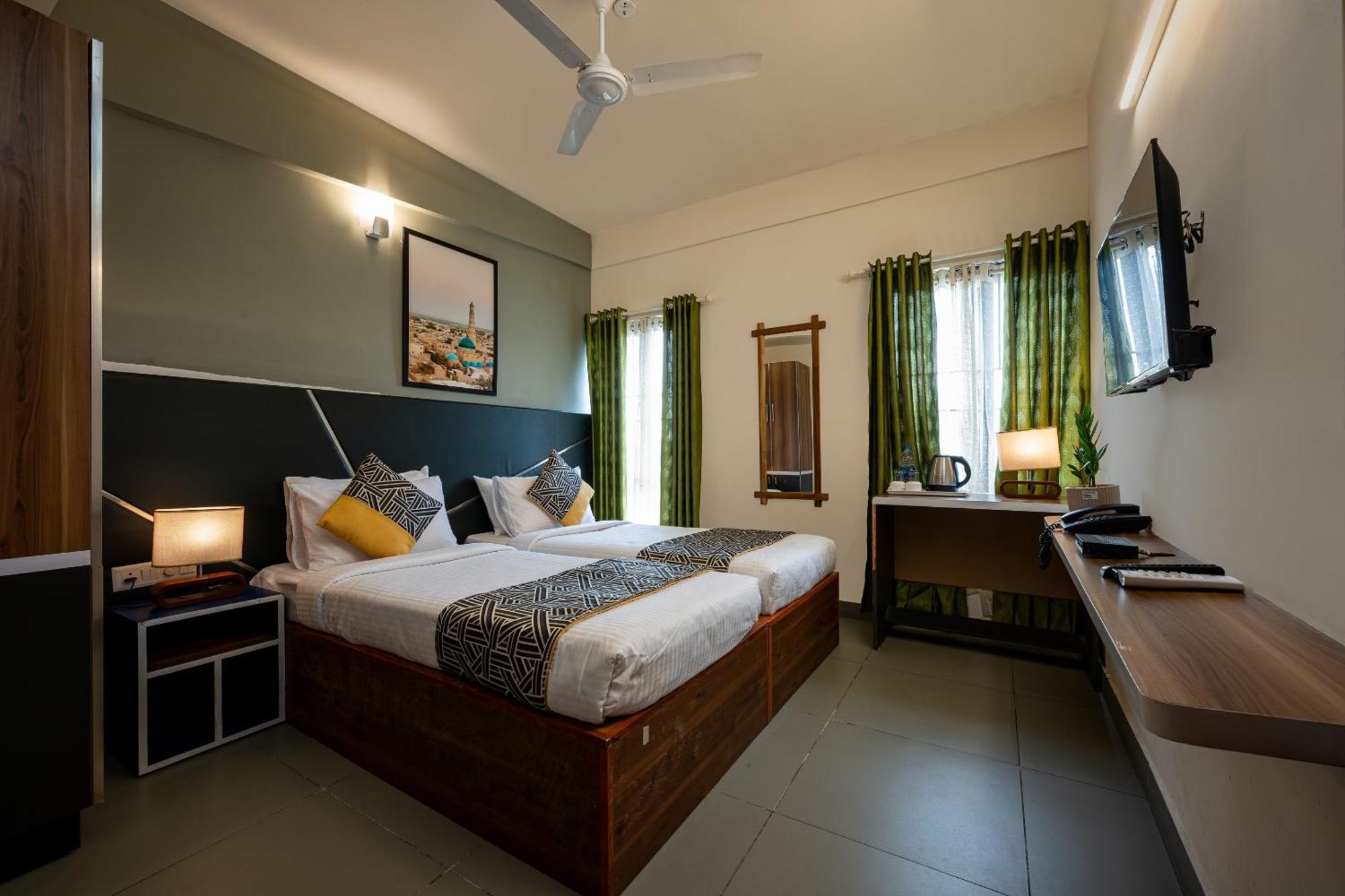 Cj Grande By Jesway Hotels & Resorts Kochi Exteriér fotografie