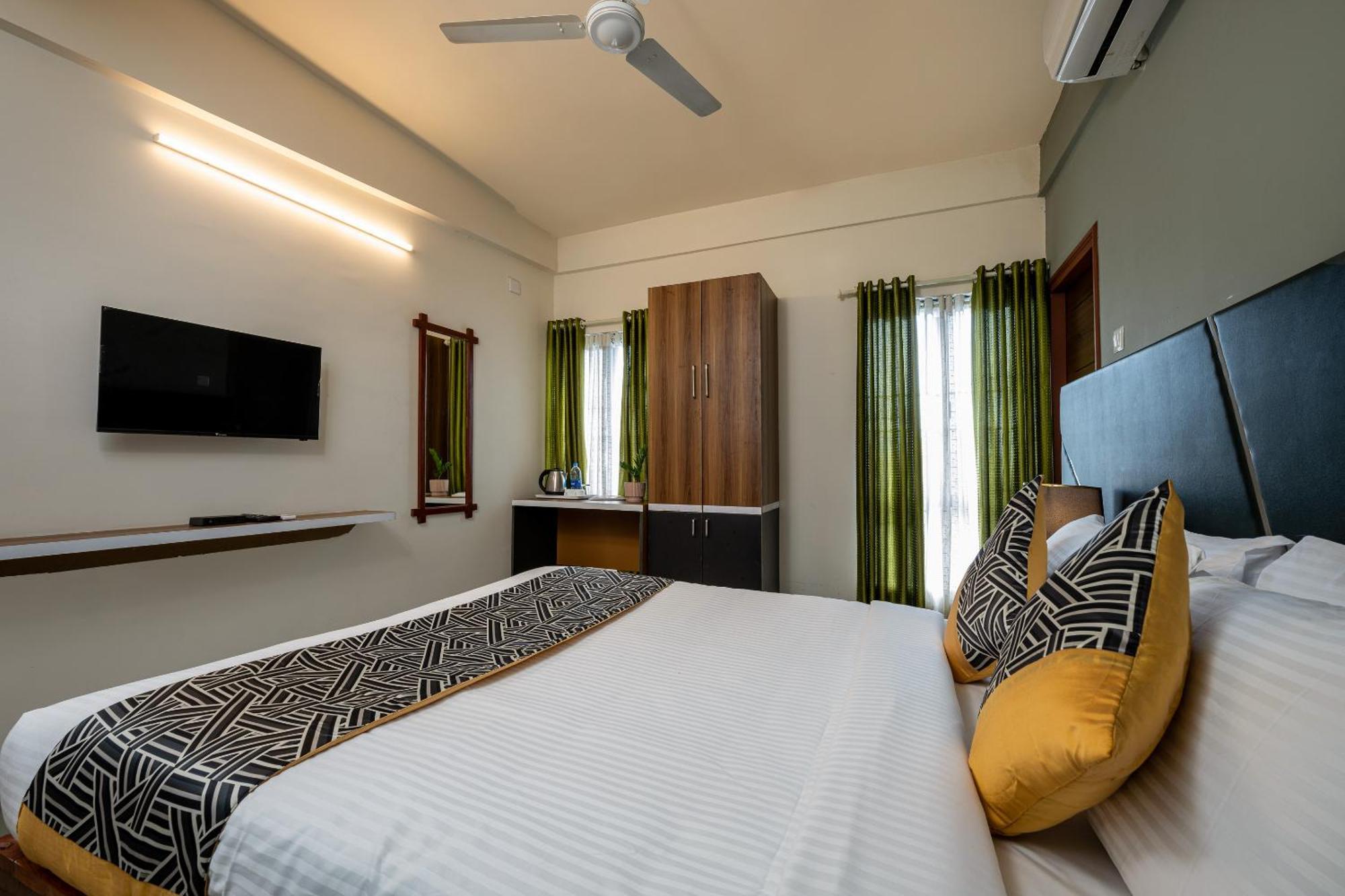 Cj Grande By Jesway Hotels & Resorts Kochi Exteriér fotografie