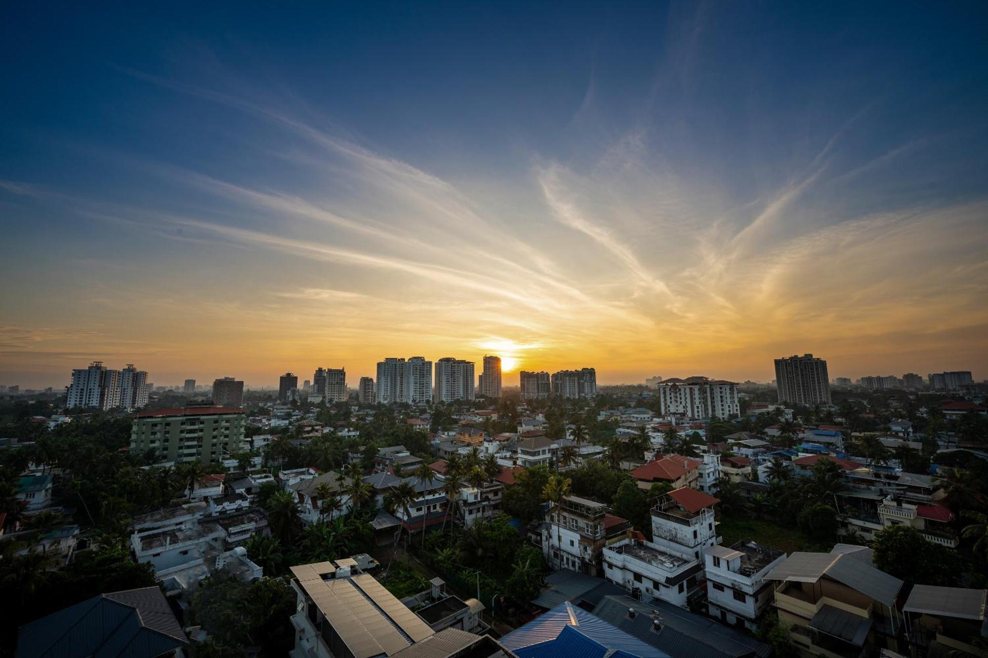 Cj Grande By Jesway Hotels & Resorts Kochi Exteriér fotografie